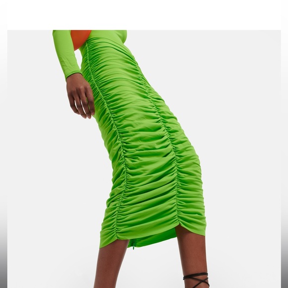 Alex Perry Neon Green Ruched Long Sleeve Dress - Picture 4 of 14